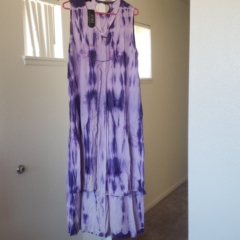 Purple maxi dress Size Large New With Tags